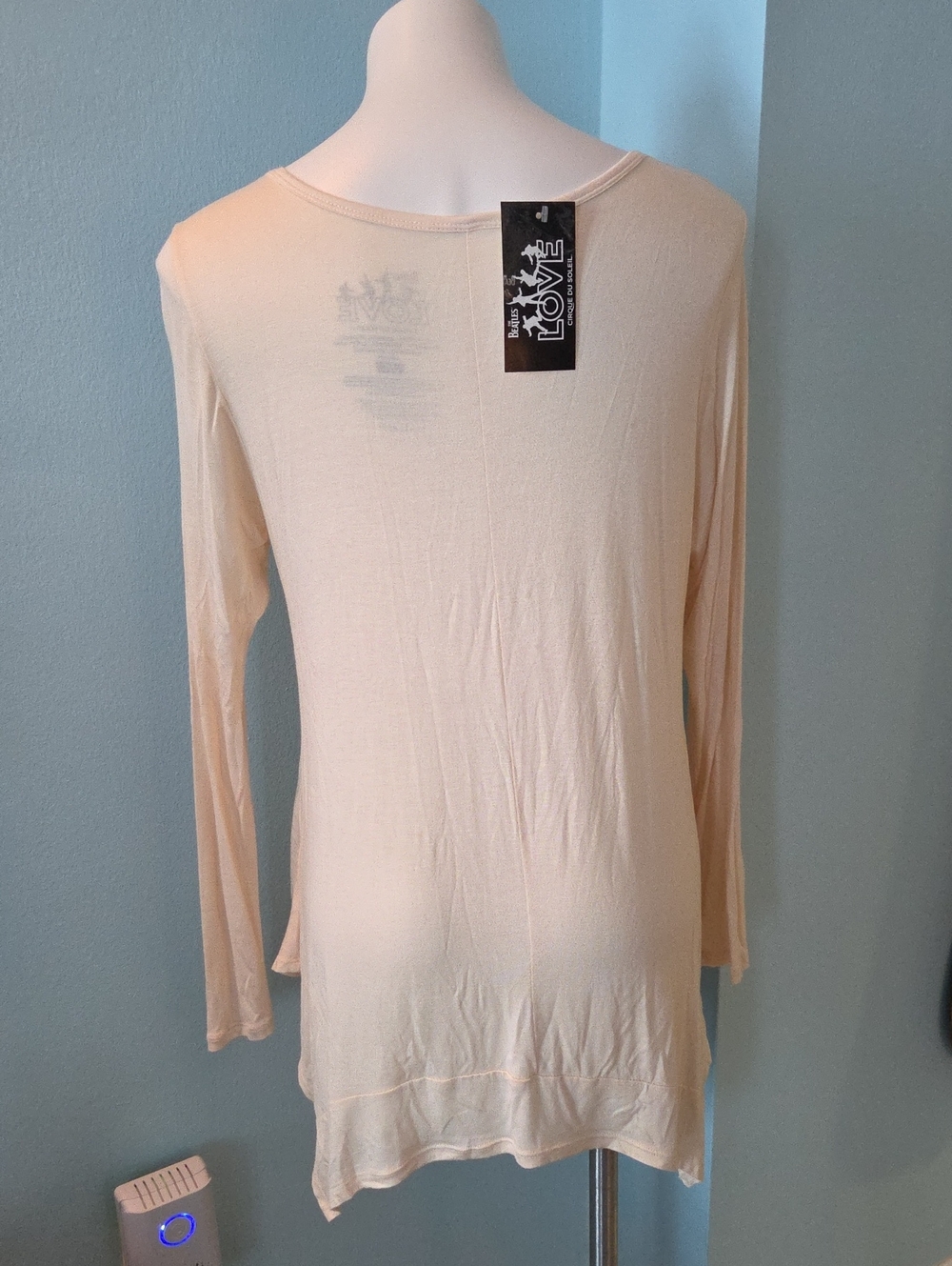 Beatles Here Comes The Sun Long Sleeve Shirt NWT - Picture 2 of 6